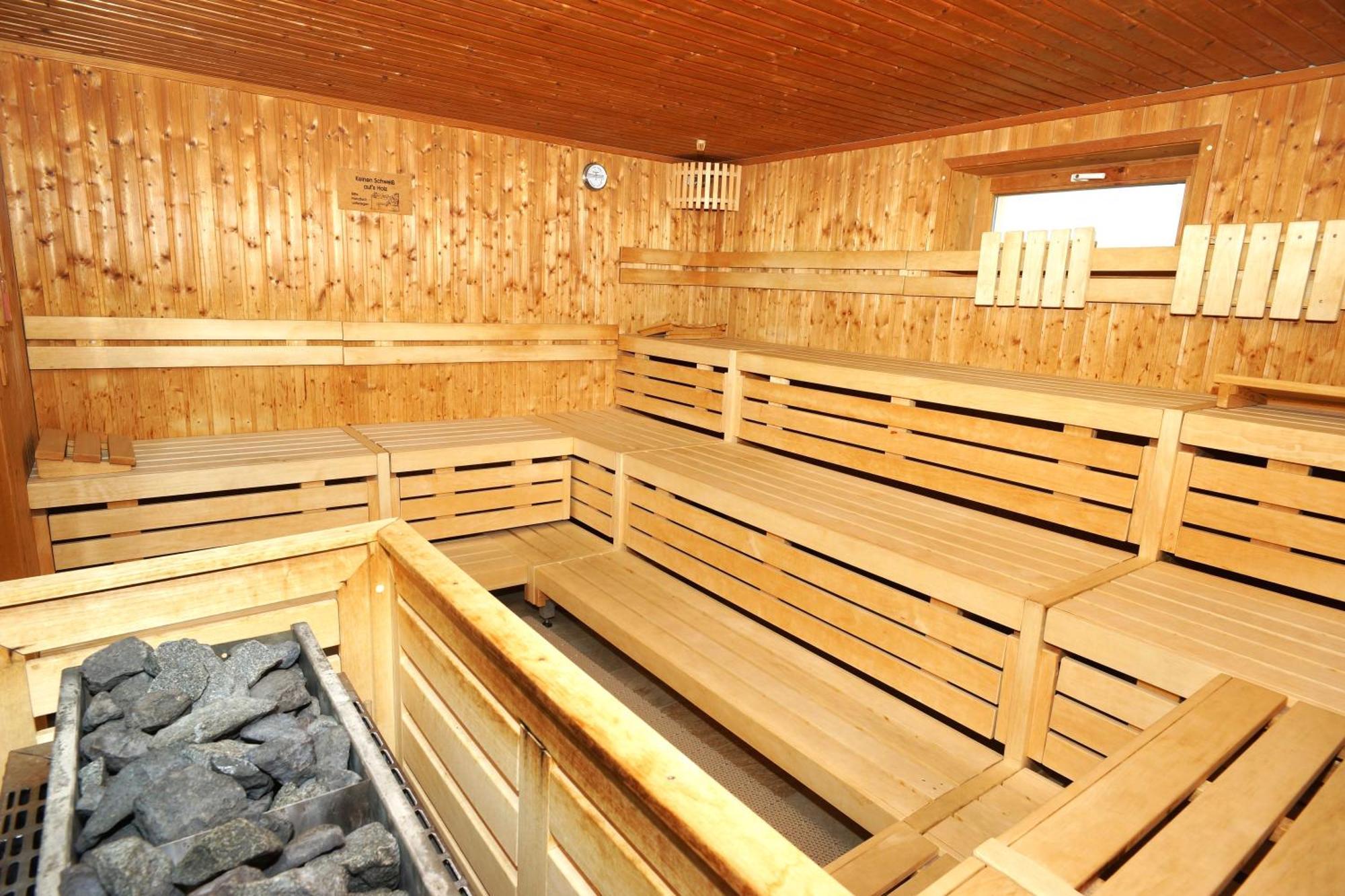 Relax - Petrol Mit Pool Und Sauna Scheidegg Exterior foto